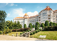 Imperial Karlovy Vary a. s. - RECEPČNÍ 5* HOTELU - vyšší příplatky, možnost ubytování